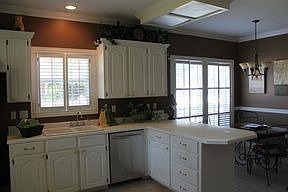 2nd image of 6201 Ashford Dr