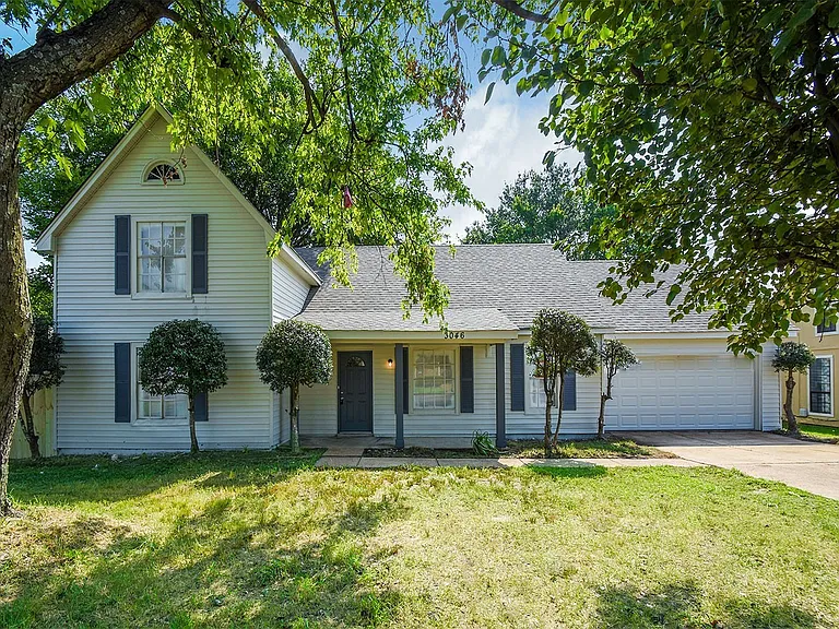 3046 Ridgeway Rd — Photo 1