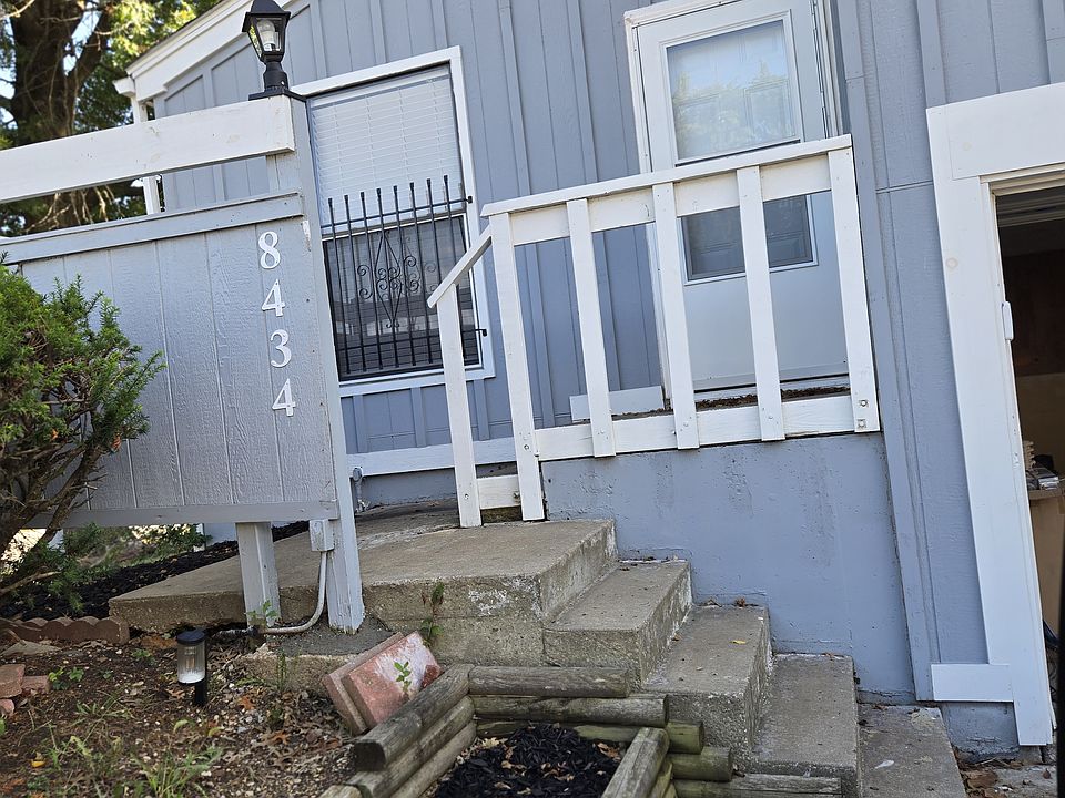 1st image of 8434 Lane Pl #1
