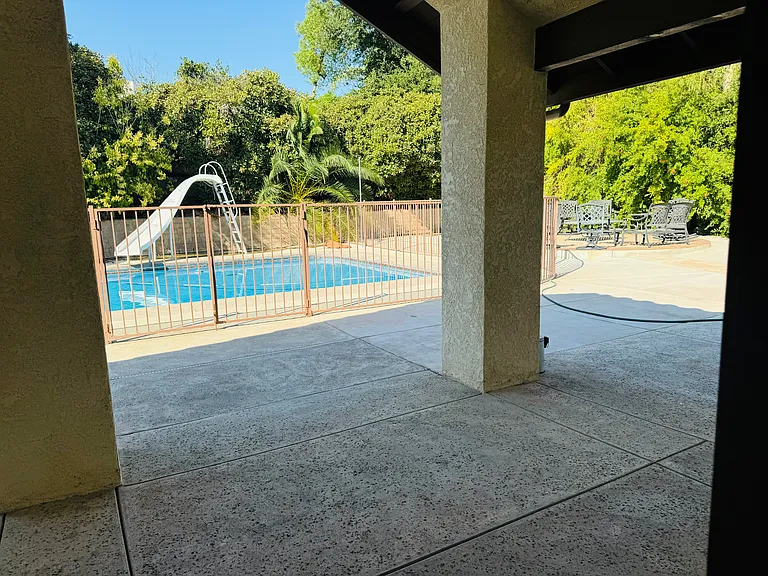 6400 Highland Knolls Dr — Photo 28