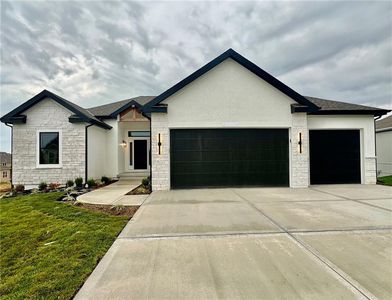 1941 Longview Dr, Liberty, MO, 64068