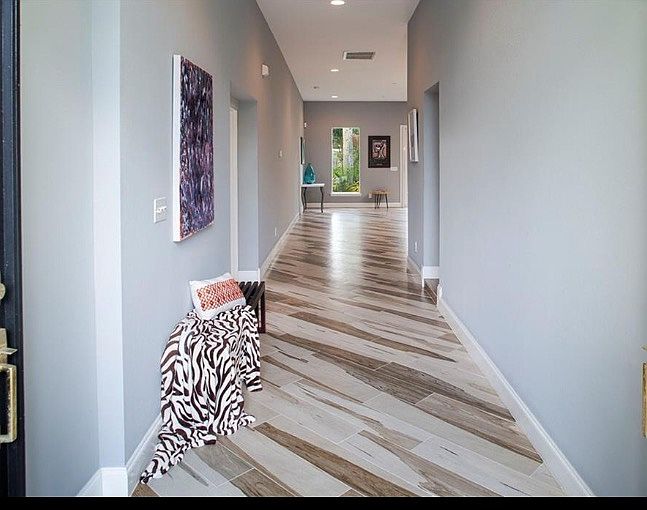 1st image of 4108 W Swann Ave