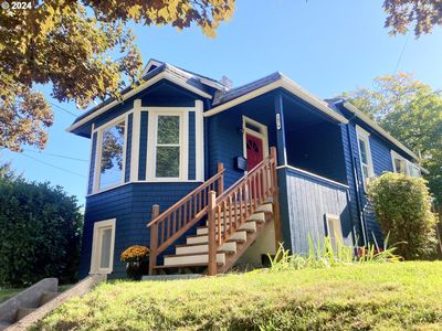 1074 NE Madrona St, Portland, OR, 97211