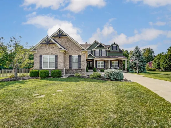 69 Shadow Leaf Dr, Springboro, OH 45066