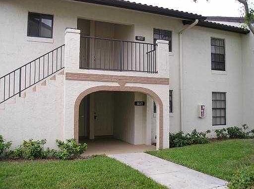 2nd image of 330 Olivewood Pl #1170