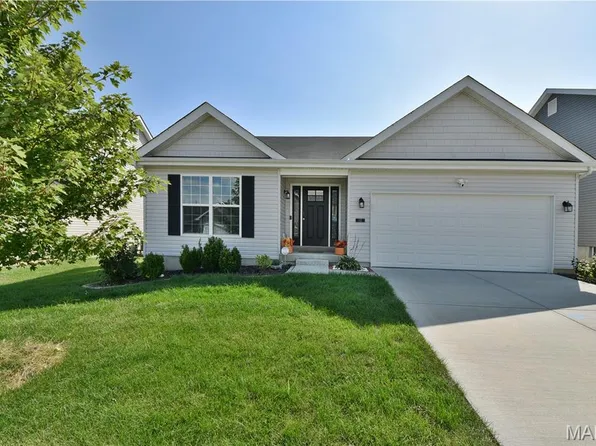 112 Wholesome Way, Saint Charles, MO 63304