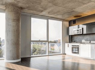 1160 N Larrabee St #1216, Chicago, IL 60610