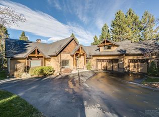 3193 NW Fairway Heights Dr, Bend, OR 97703