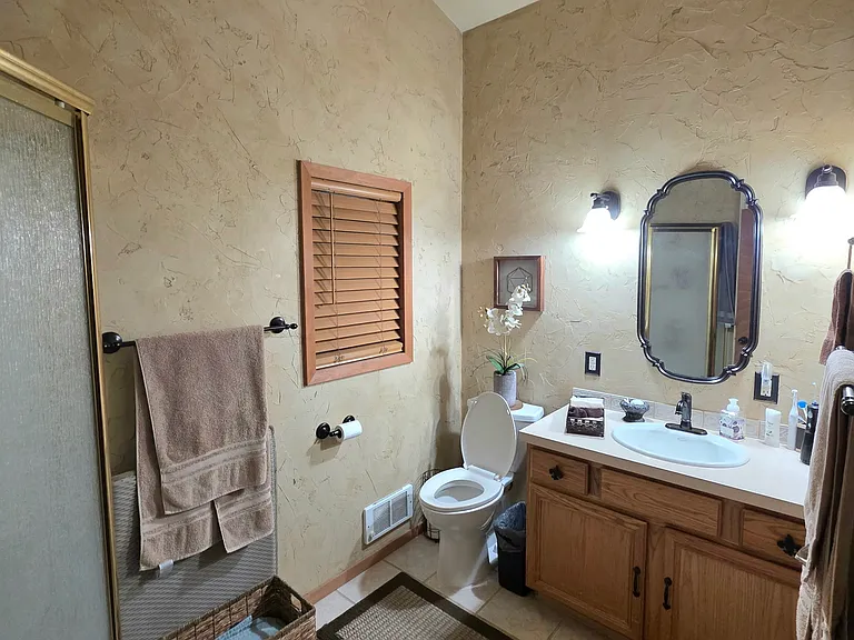 550 Snowberry Trl — Photo 10