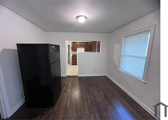 3 bed, 1158 sqft, $1,500 — Photo 2