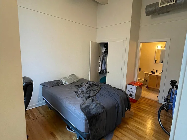 1015 Jefferson St #205 — Photo 5