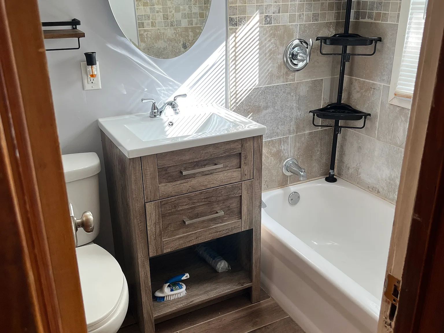 3 bed, 1408 sqft, $1,650 — Photo 2