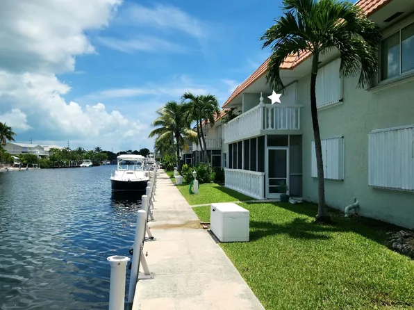 15 Sombrero Blvd APT 204W, Marathon, FL 33050