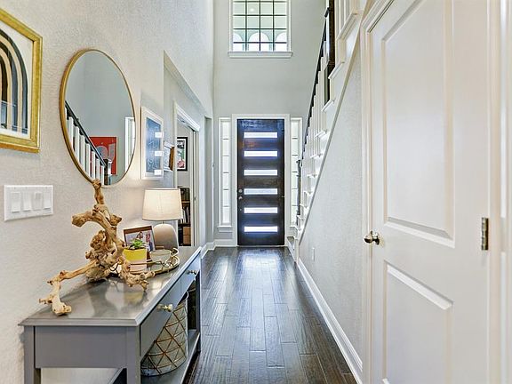 4th image of 11910 Bay Heights Way #82