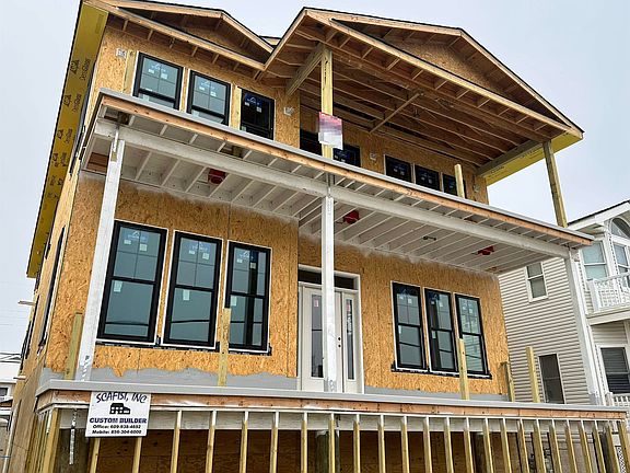 5th image of 4842 West Ave