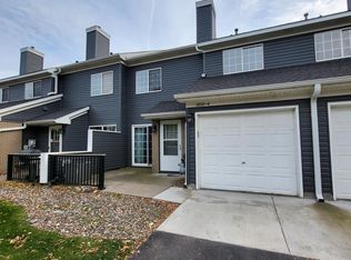 1850 Donegal Dr APT 4, Woodbury, MN 55125