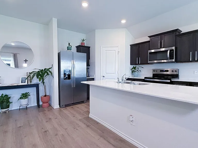 702 Sunlight Loop — Photo 15