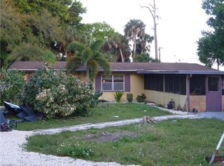 1528 Flynn Rd, North Fort Myers, FL 33903