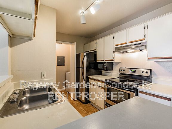 3rd image of 4301 Lizshire Ln APT 210