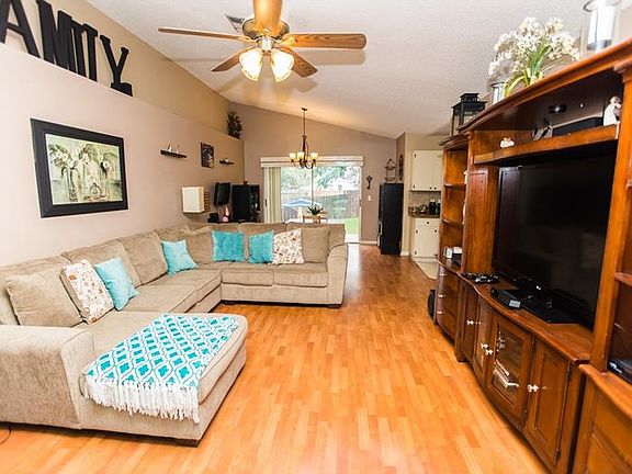 4th image of 1002 Malletwood Dr