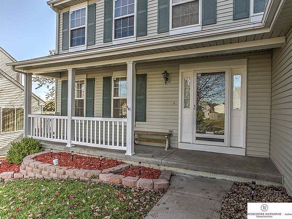 3rd image of 2709 Hunter Dr