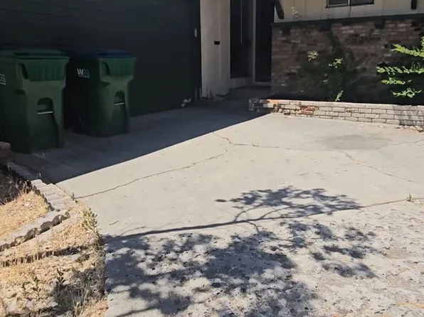 715 James Ct, Reno, NV 89503