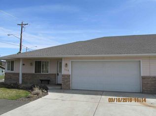 112 W Goodlander Rd, Selah, WA 98942