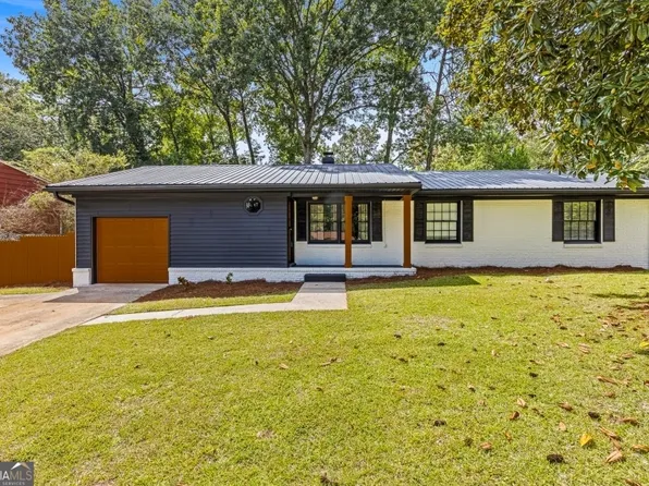 10581 Eagle Dr, Jonesboro, GA 30238