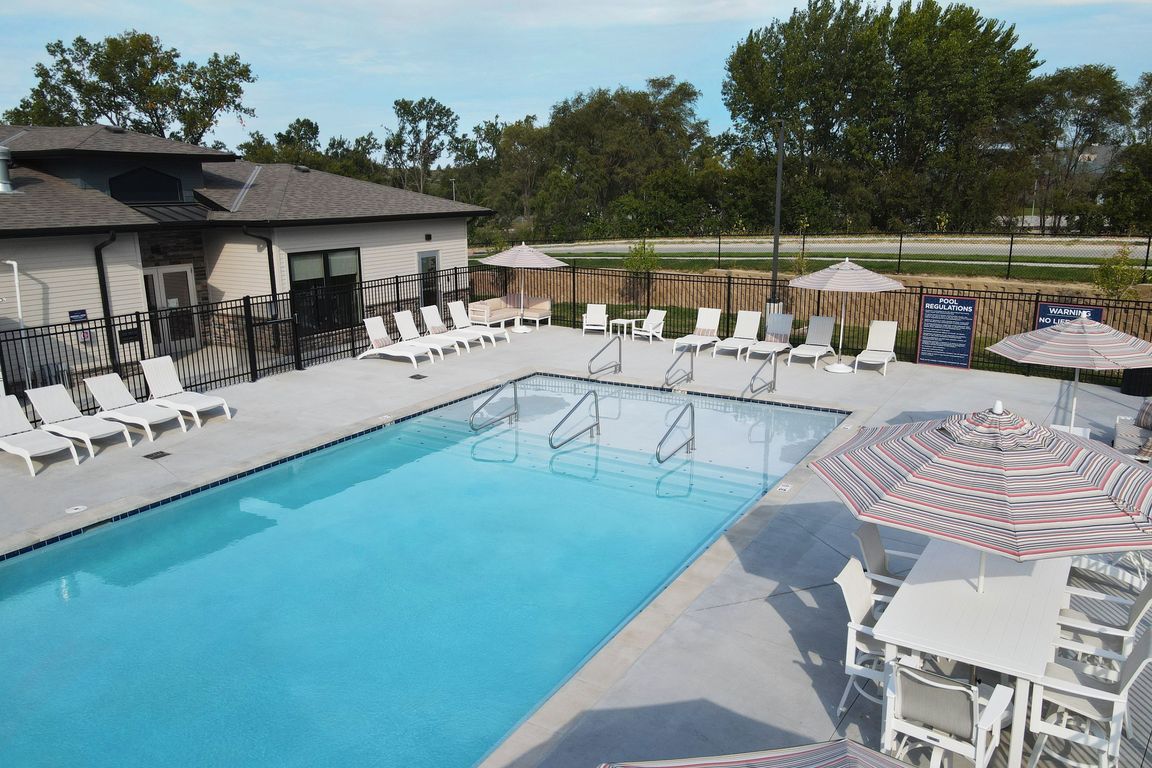 Pool1