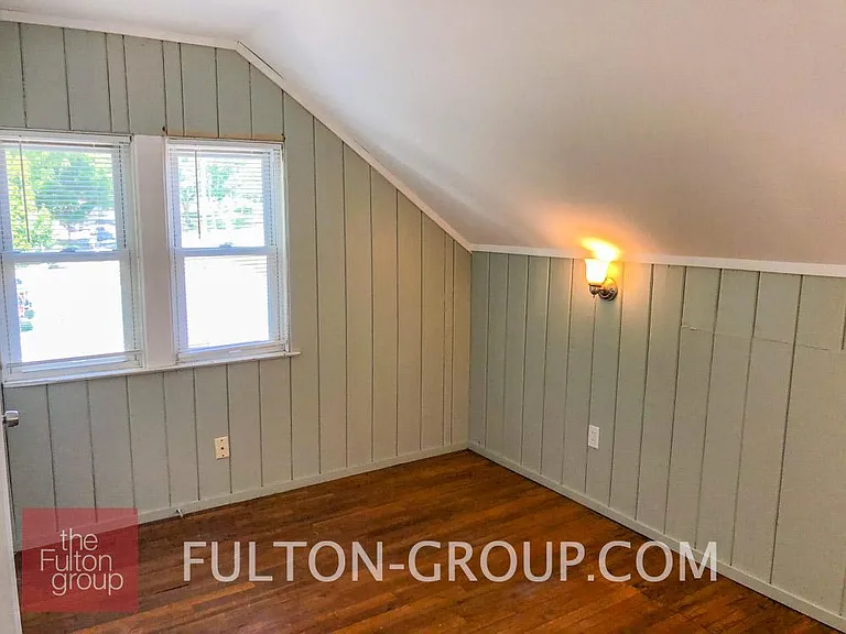 201 Fuller Ave NE — Photo 3
