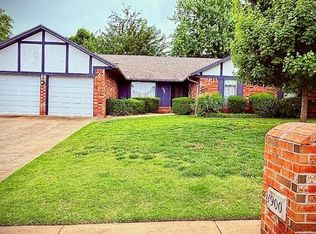 1900 Smoky Hollow Rd, Edmond, OK 73013