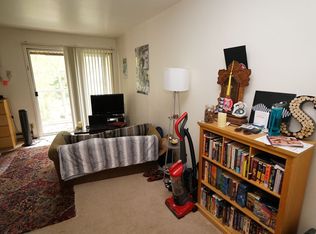 911 E Johnson St APT 6, Madison, WI 53703