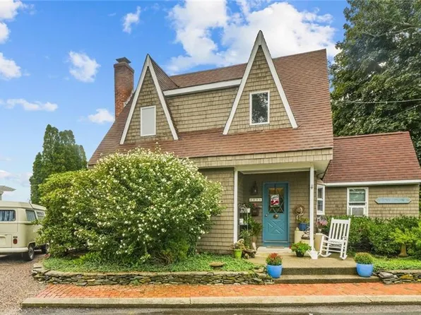 59 Boyce Ave, Barrington, RI 02806