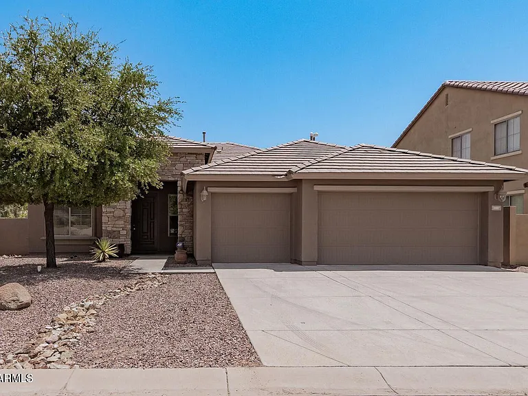 3407 E Glacier Pl — Photo 1