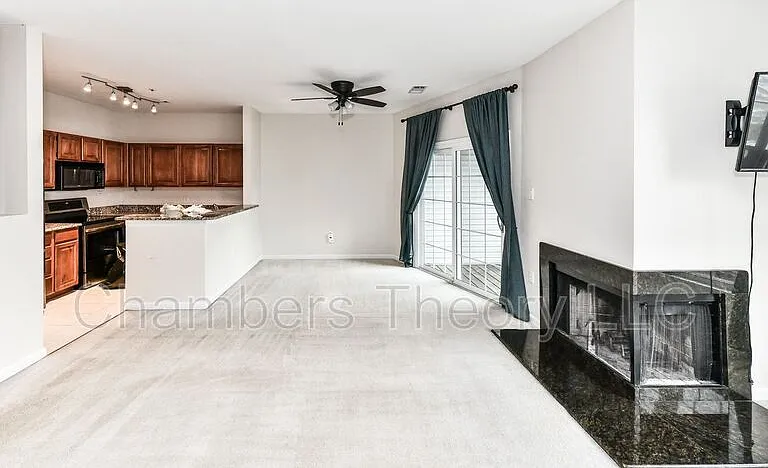 275 S Pickett St #302 — Photo 7