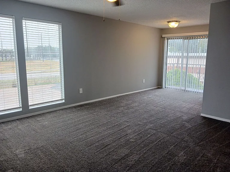 2355 E Pawnee St — Photo 21