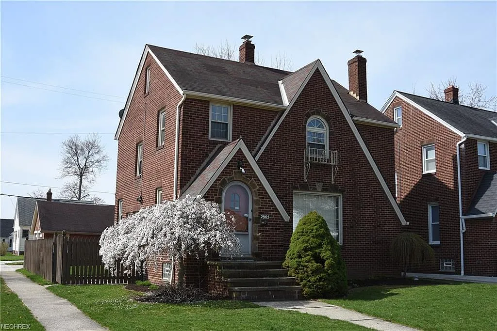 2805 North Ave photo 1