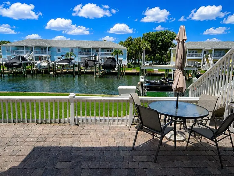 5245 Coquina Key Dr SE #A — Photo 43