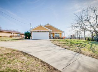 127 Don White Rd, Jonesborough, TN 37659