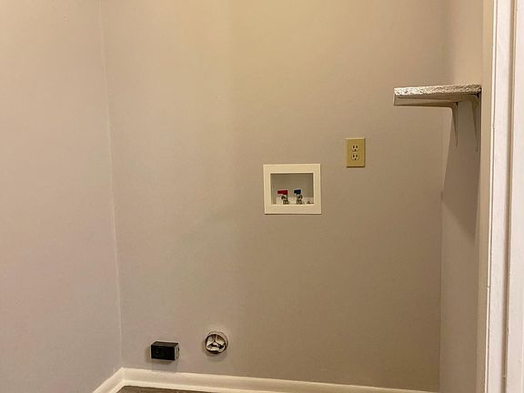 Newly renovated Utility/laundry room