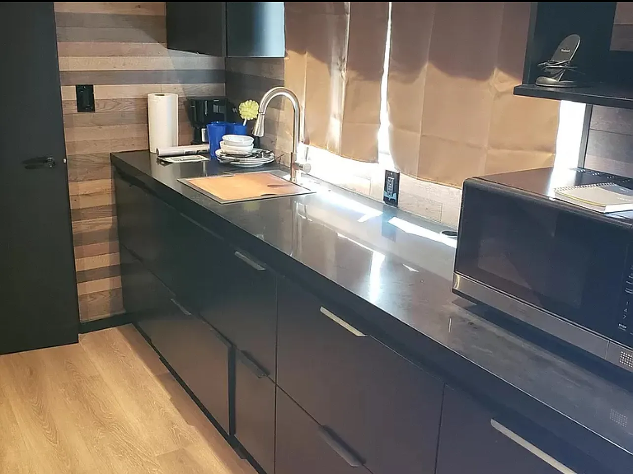 1 bed, 280 sqft, $1,599 — Photo 3