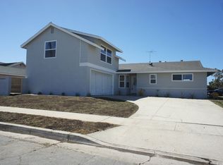 16582 Landau Ln, Huntington Beach, CA 92647