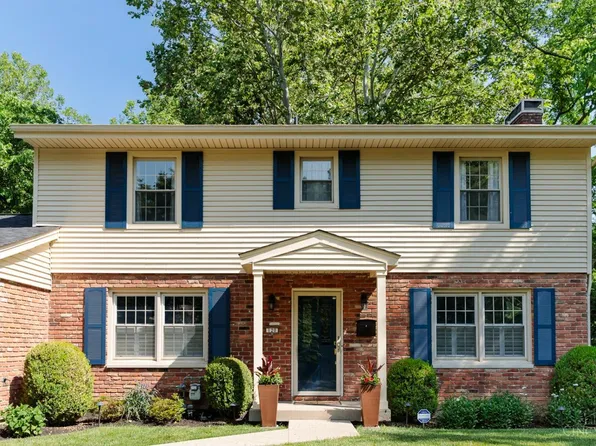 120 Winding Brook Ln, Terrace Park, OH 45174