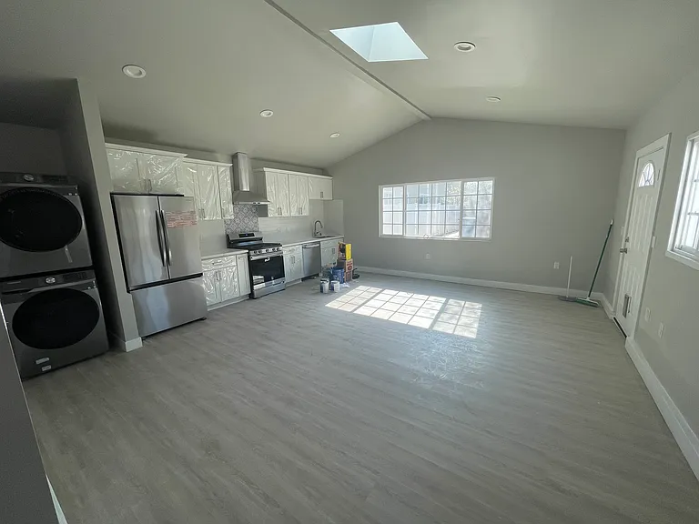3812A N Marron Ave — Photo 6