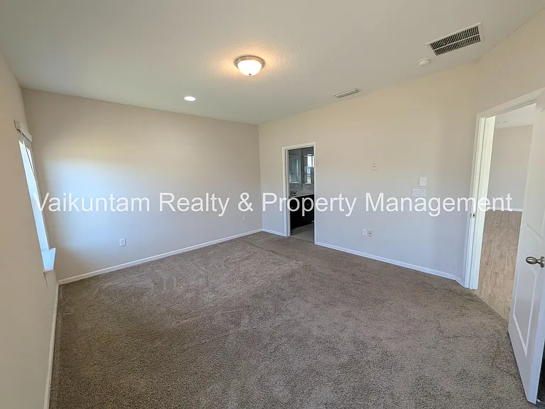 100 Golden Fern Dr — Photo 18