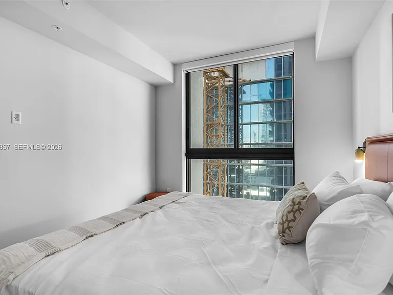 11 NE 6th St #2207 — Photo 12