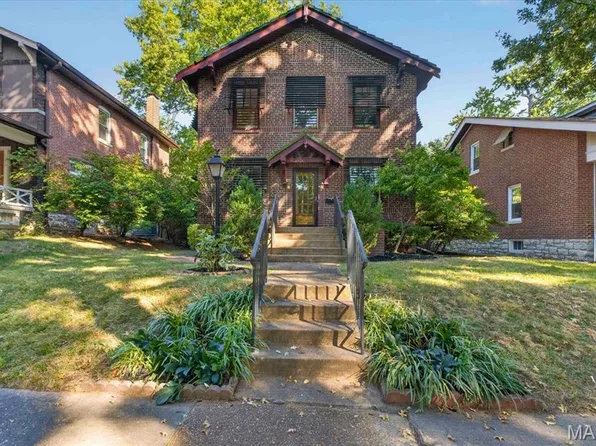 7051 Waterman Ave, Saint Louis, MO 63130