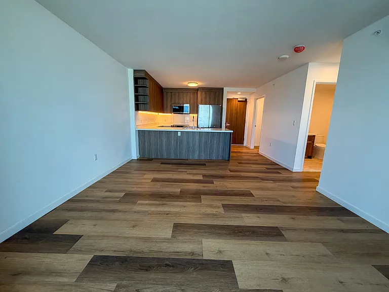 1500 Rycroft St #1400 — Photo 2
