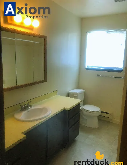 Quiet apartment near everything! — Photo 18