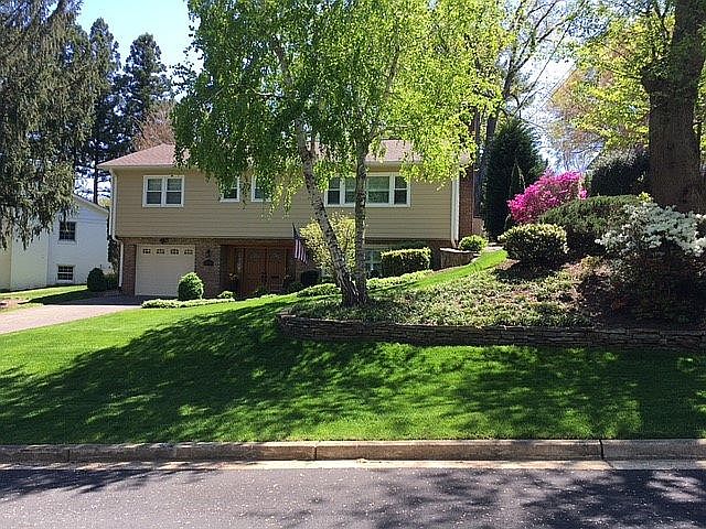 1st image of 6189 Hardy Dr